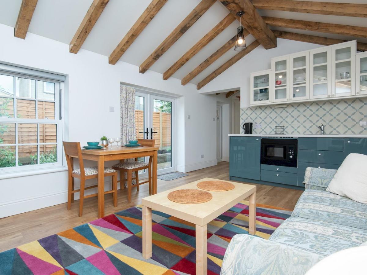 Pass The Keys Charming Garden Cottage With Parking Bath Exterior foto