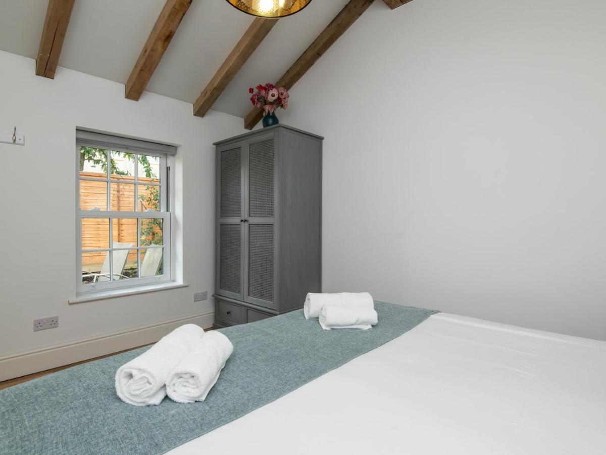 Pass The Keys Charming Garden Cottage With Parking Bath Exterior foto